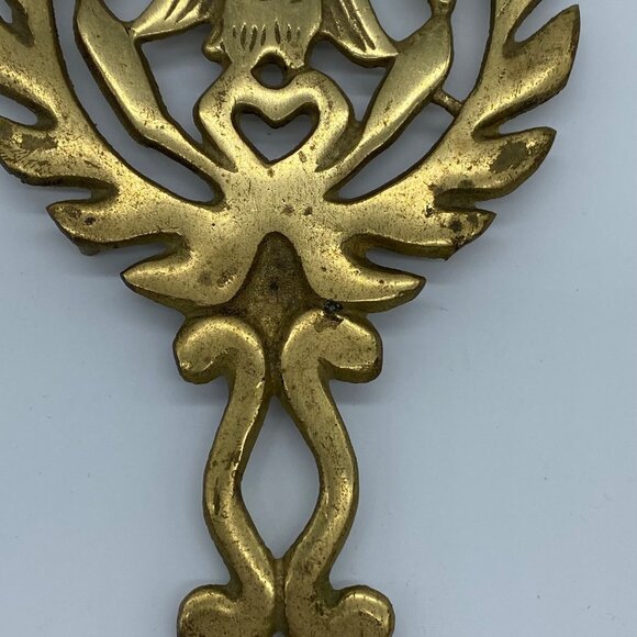 Vintage Solid Brass Trivet Hot Plate Decorative Eagle w/ Heart 7" Made in Japan - Picture 4 of 13